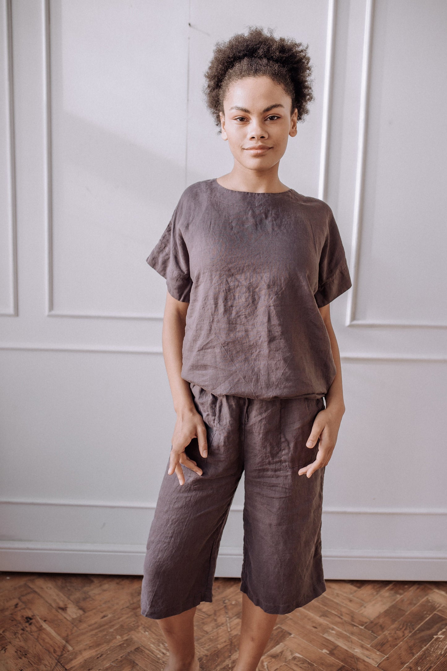 LenokLinen Women's Linen Pajama Set Cropped Pants Short Sleeve Tee