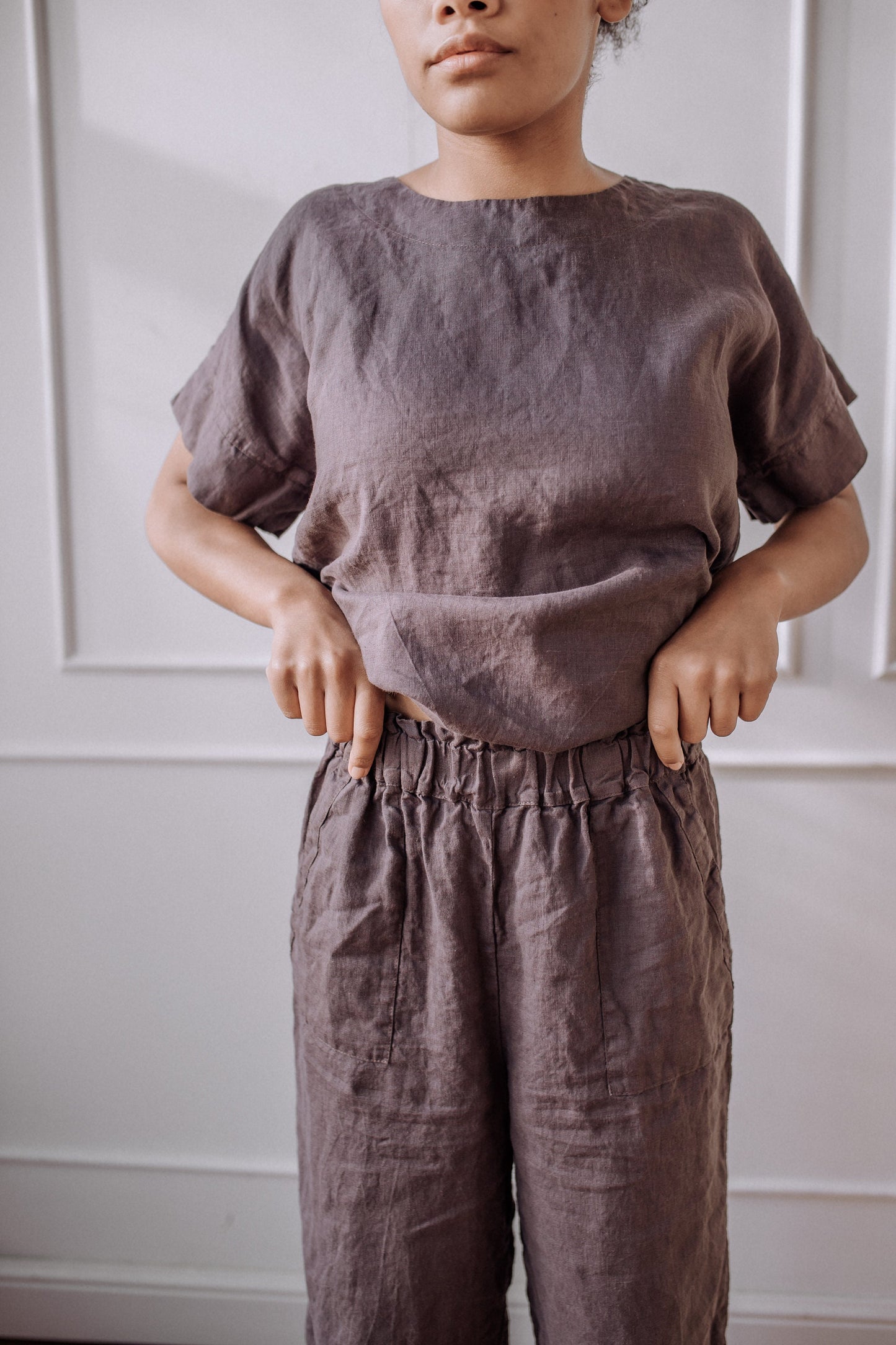 LenokLinen Women's Linen Pajama Set Cropped Pants Short Sleeve Tee
